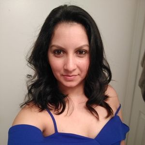 Meet your Posher, Elena